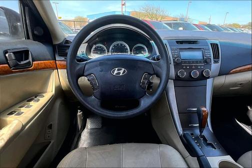Cocoa Metallic 2009 Hyundai SONATA GLS