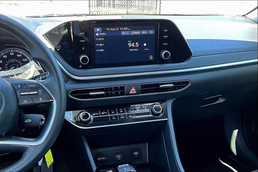 2023 Hyundai SONATA SE