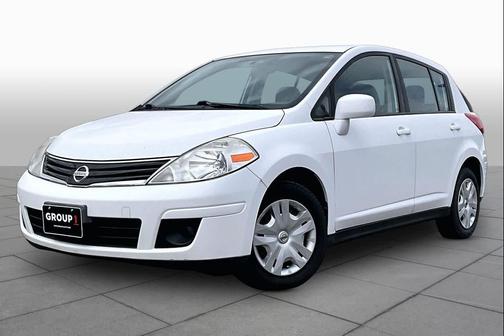2011 Nissan Versa 1.8 S