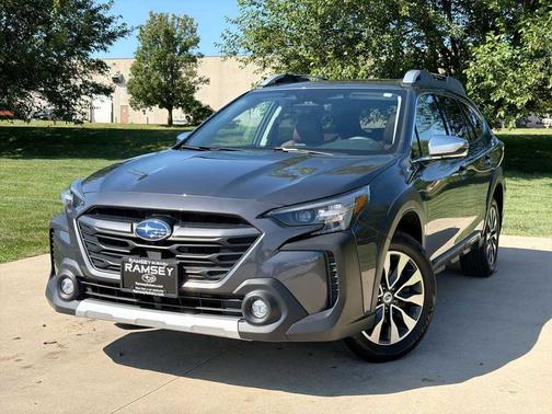 Magnetite Gray Metallic 2024 Subaru Outback Touring XT