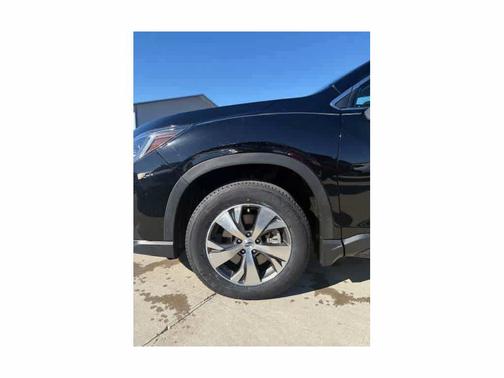 2023 Subaru Ascent Premium 8-Passenger