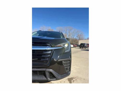 2023 Subaru Ascent Premium 8-Passenger