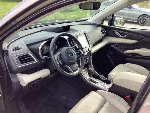 2022 Subaru Ascent Limited 8-Passenger