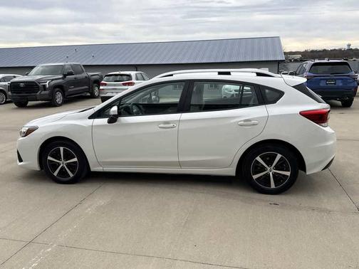 2023 Subaru Impreza Premium