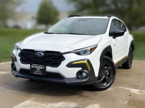 Crystal White Pearl 2024 Subaru Crosstrek Sport