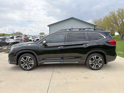 Crystal Black Silica 2023 Subaru Ascent Touring 7-Passenger