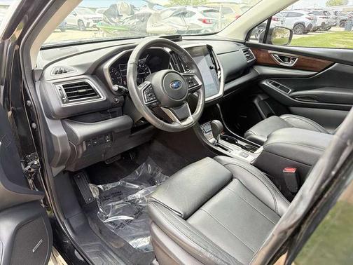Crystal Black Silica 2023 Subaru Ascent Touring 7-Passenger