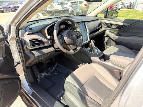 Ice Silver 2025 Subaru Outback Onyx Edition XT