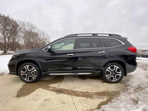 2023 Subaru Ascent Touring 7-Passenger