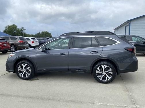 2021 Subaru Outback Limited XT