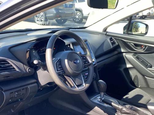 2023 Subaru Impreza Premium Sedan
