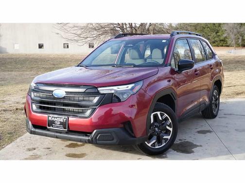 2025 Subaru Forester Base