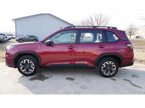 2025 Subaru Forester Base