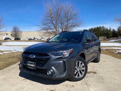 2023 Subaru Outback Premium