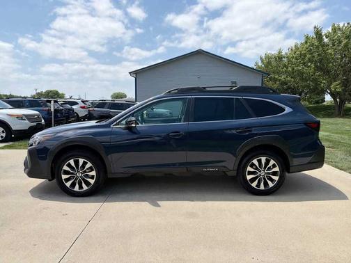 Cosmic Blue Pearl 2023 Subaru Outback Limited