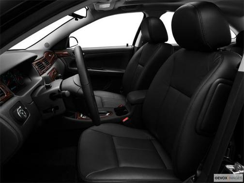 Photo 3 of 24 of 2010 Chevrolet Impala LT