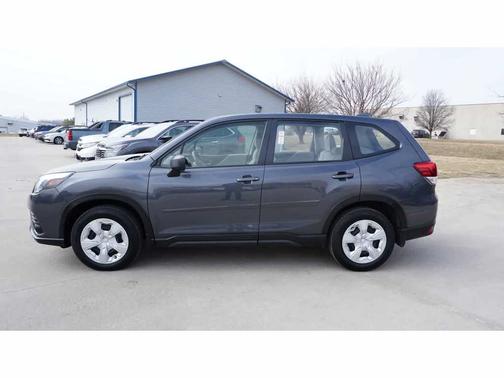2023 Subaru Forester Base
