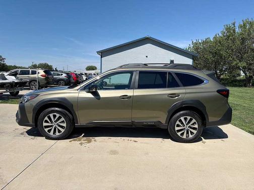 Autumn Green 2024 Subaru Outback Premium