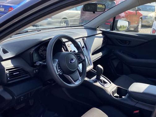 2022 Subaru Outback Base
