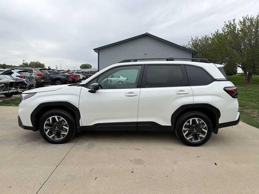 Crystal White Pearl 2026 Subaru Forester Premium