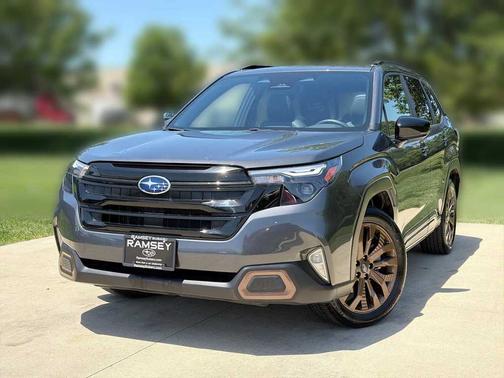 Magnetite Gray 2025 Subaru Forester Sport