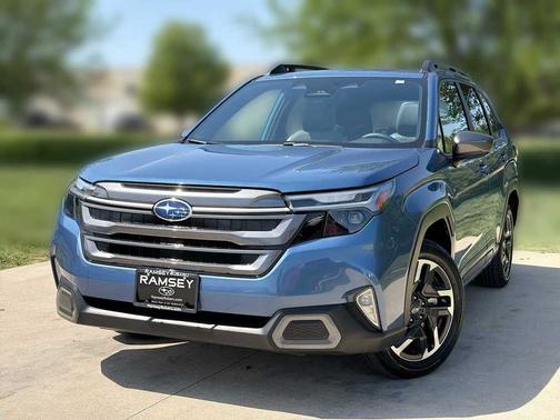 Horizon Blue Pearl 2025 Subaru Forester Limited