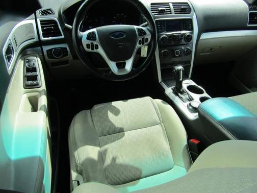 Sterling Gray Metallic 2012 Ford Explorer XLT