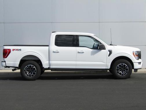 Oxford White 2023 Ford F-150 XLT