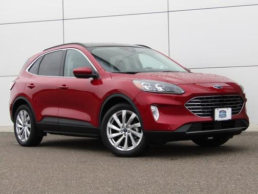 2022 Ford Escape Titanium Hybrid