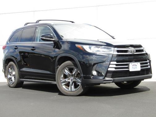 2017 Toyota Highlander Limited Platinum