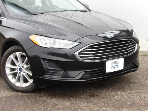 2020 Ford Fusion Hybrid SE