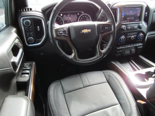 Pearl 2019 Chevrolet Silverado 1500 High Country