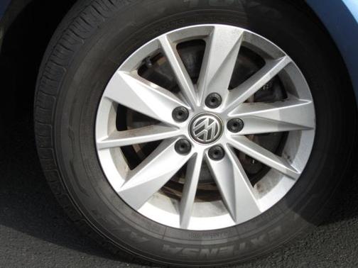 2018 Volkswagen Golf SportWagen TSI S