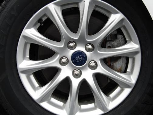 2015 Ford Fusion S