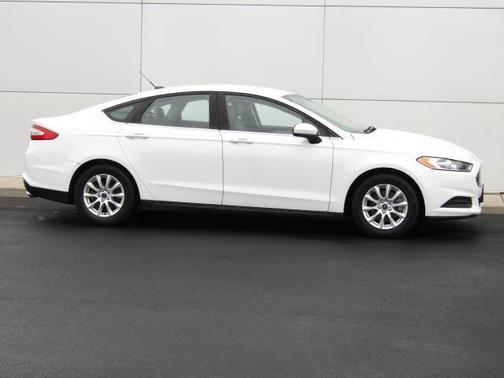 2015 Ford Fusion S