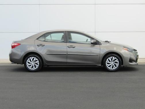 Gray 2018 Toyota Corolla LE