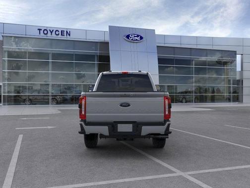 2025 Ford F-350 Lariat Super Duty