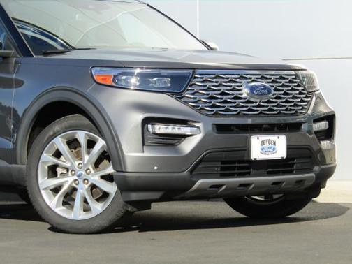 2022 Ford Explorer Platinum