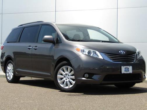 2015 Toyota Sienna XLE Premium