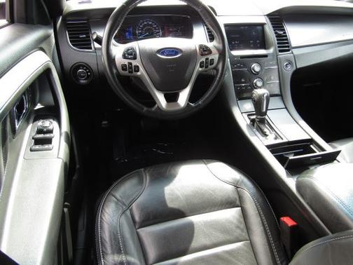 2013 Ford Taurus SEL