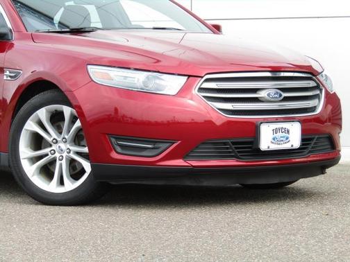2013 Ford Taurus SEL