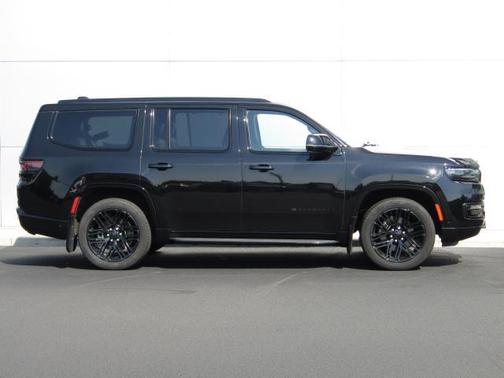 2023 Jeep Wagoneer Series II