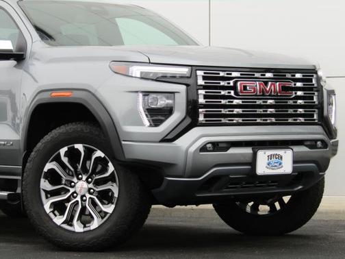 2025 GMC Canyon Denali
