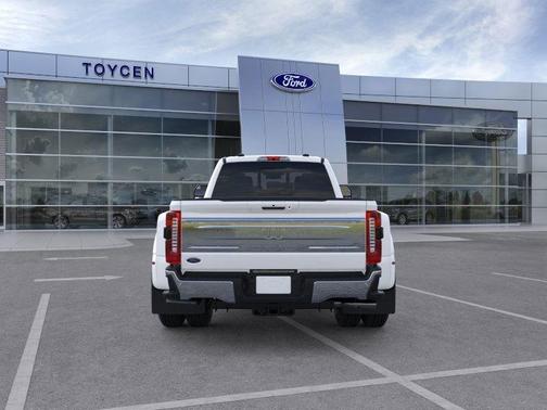 2026 Ford F-350 King Ranch