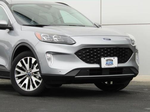 2021 Ford Escape Titanium
