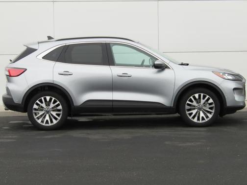 2021 Ford Escape Titanium