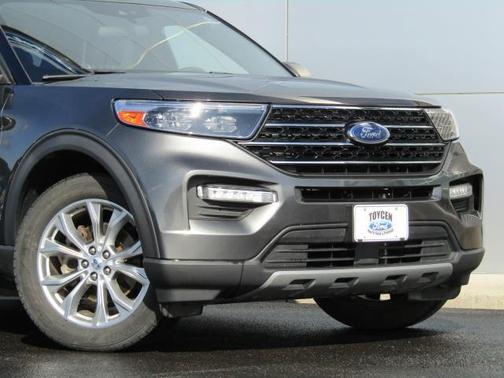 Magnetic 2020 Ford Explorer XLT