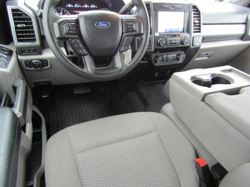 Oxford White 2021 Ford F-250 XLT