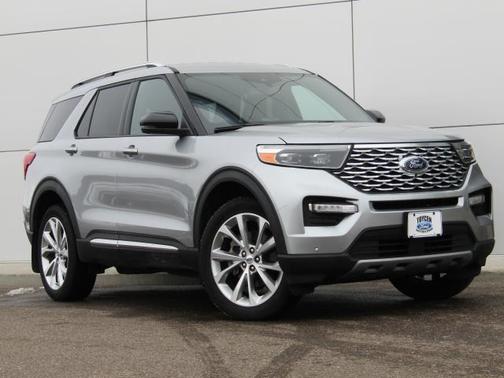 2022 Ford Explorer Platinum