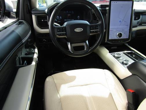 2024 Ford Expedition Max Platinum